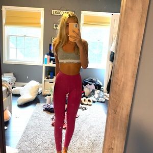 Lululemon 25” Pink Lychee Align leggings